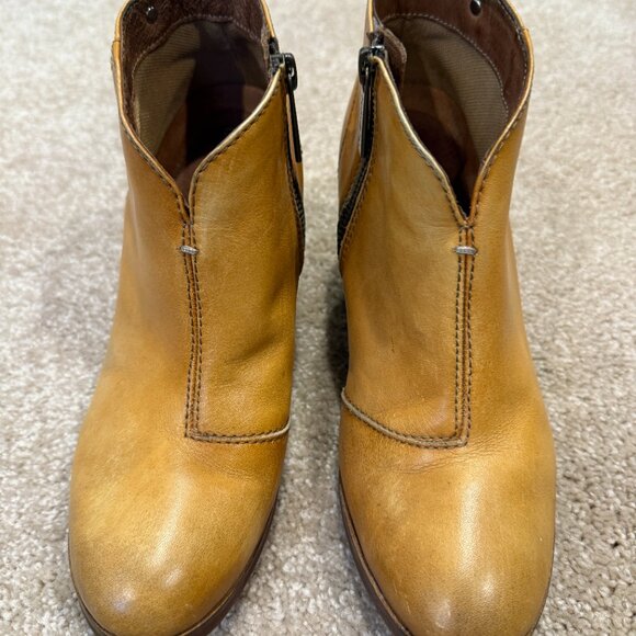 Bussola Reikiavik Ankle Boots - Picture 5 of 8